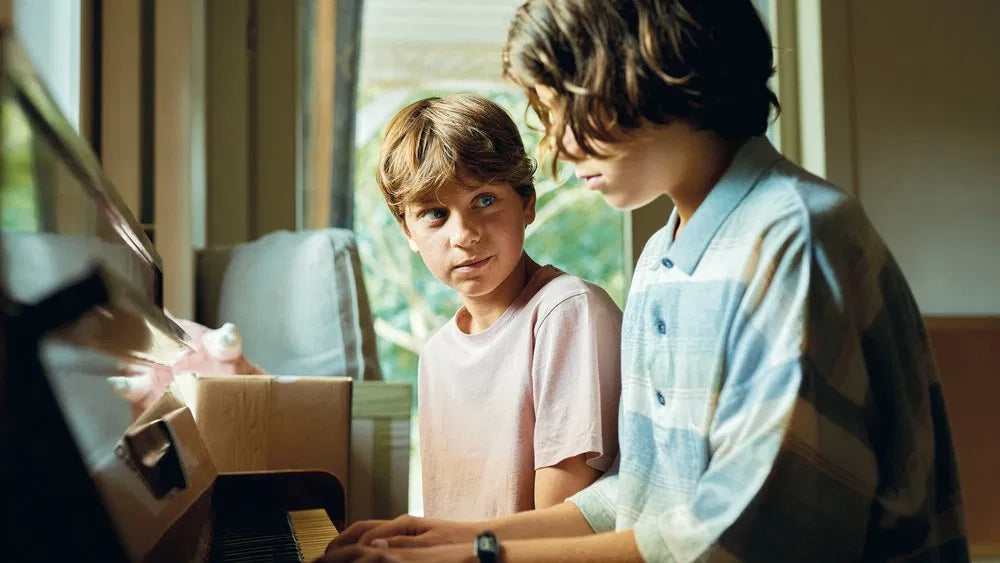 Young Hearts (2024) NEW - digital blockbuster
