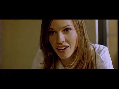 Red Dust (2004) 24 HS SALE